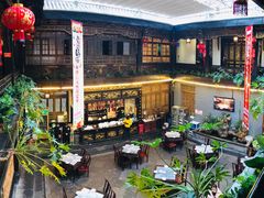 -蔼若春.传承三十年云南菜(金碧公园店)