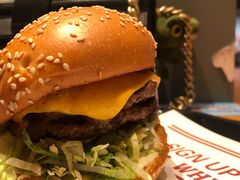 -The Habit Burger Grill 哈比特汉堡(复兴soho店)