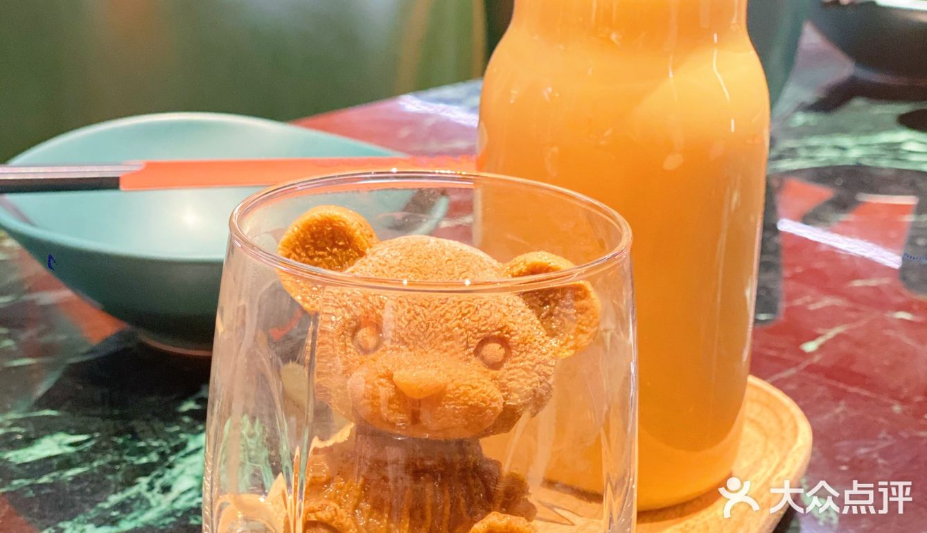 这下又要重3斤,但为了漏奶华,招牌小熊奶茶,我无怨无悔