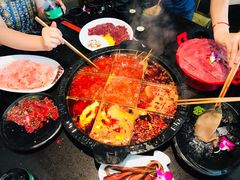 -渝宗老灶火锅(巴国城店)