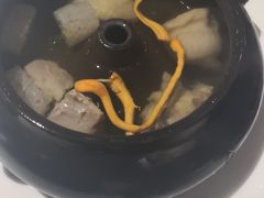 -泓0871臻选云南菜·味庄