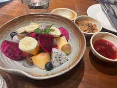 时令水果沙拉配自制果酱酸奶-G+KITCHEN(龙湖狮山天街店)