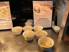 -怡咖啡海鲜自助餐厅(浦东香格里拉店)