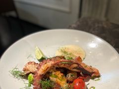 -LESCEDARS Brasserie Bistro香柏树