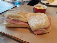 -必胜客(余姚五彩城店PH店)