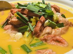-头上红煨盐鸡·非遗院子餐厅
