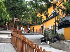 -灵岩山风景区