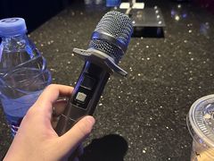-欢乐迪KTV(南坪上海城店)