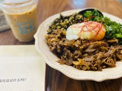 -CowCow其其·牛杂咖啡公司(六运店)