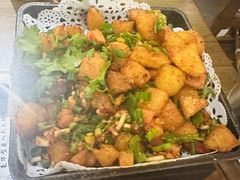 -贵厨酸汤牛肉(花果园国际中心店)