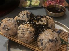 -围炉肉舍•炭烤活鳗•丹东海鲜烤肉(步行街店)