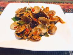 -忘忧草融合私房菜(红鼎国际店)