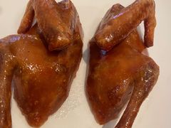 玻璃脆皮乳鸽-利苑酒家(金宝店)