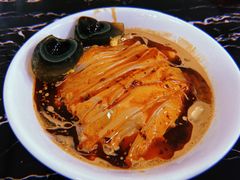 卤汁凉粉-何老二卤汁凉粉