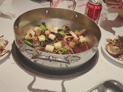 -七欣天香辣蟹火锅(闵行浦江欢乐颂店)