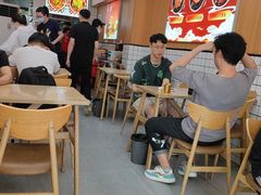 大堂-冒菜西施·非遗冒菜(总店)