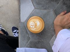 拿铁咖啡-研途咖啡馆(健康路店)