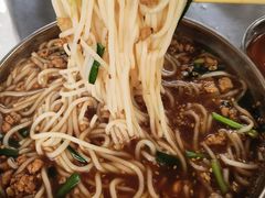 -正宗杨记普洱酸醋米线(总店)