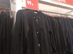 -优衣库(上海虹口龙之梦店)