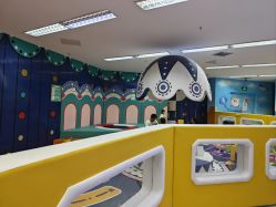 -孩子王童乐园(西安万象城店)
