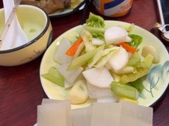 -聚首堂·特色小吃·肘子(什刹海德胜门店)