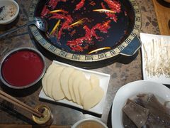 -尹家院子老火锅(融创白象街店)