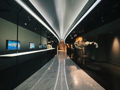 -上海虹桥中心爱琴海亚朵S酒店