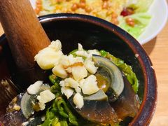 皮蛋青椒擂茄子-费大厨辣椒炒肉(皇庭广场店)
