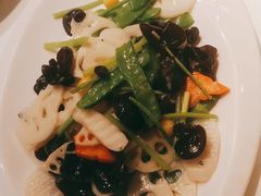荷塘月色-上下九广州菜馆(锦业路店)