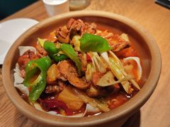 沙湾大盘鸡-耶里夏丽·新疆菜·家庭聚场(百联中环购物广场店)