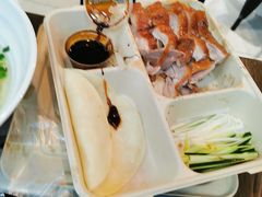 -盒马鲜生(财富中心店)