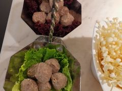 -左庭右院鲜牛肉火锅(浦江欢乐颂店)