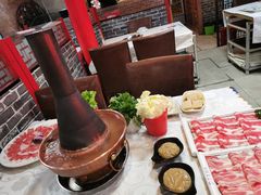 -羊家胡同·龙虾烧烤火锅(龙汇路店)