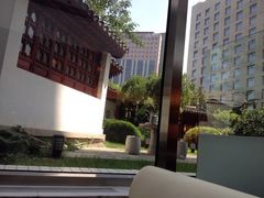 -亮马河饭店翠雅咖啡厅