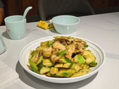 -乔家小院•非遗驴肉•本地小海鲜(滨河路店)