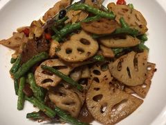 酥肉干煸四季豆-九十九顶毡房(阜石路店)