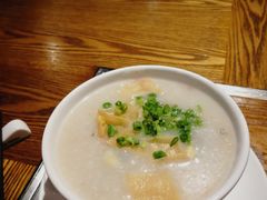 -彩蝶谷美食廊·粤式经典南番顺·铁板烧烤泰风味(广州长隆酒店)