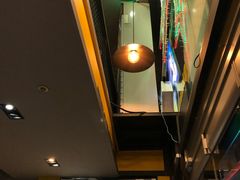 -BHC炸鸡(明洞总店)