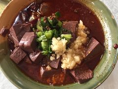 辣子蒜羊血-三羊居食府(文艺路店)