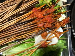 -钢管厂五区小郡肝串串香(奥克斯广场锦城万达店)