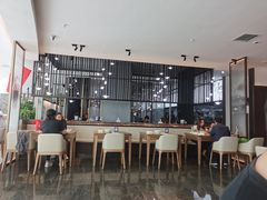 大堂-草窝烤鸭·新京菜(振华广场店)