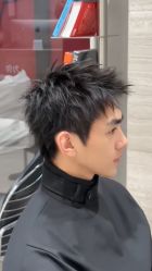 -宫铭烫发染发接发店