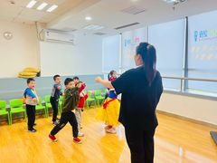 -蓝话筒·少儿成人演讲口才·主持朗诵·戏剧表演(大华第一坊店)
