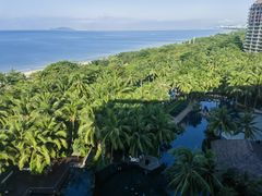 -三亚湾海居铂尔曼度假酒店