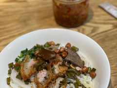 -牛八宝桂林米粉(八里庄店)