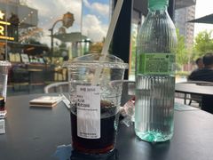 -星巴克臻选(上海长风大悦城店)