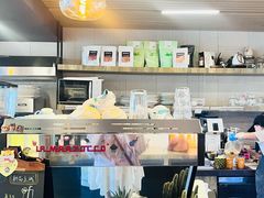 -ommo cafe(半岛城邦店)