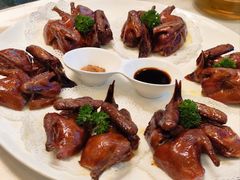 烤乳鸽-江南大酒店·地道正宗有锅气的江西菜(中华北大街店)