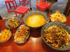-粉家柳州螺蛳粉(杨宅路店)