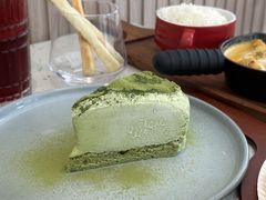 -必胜客(WOW中心城店)